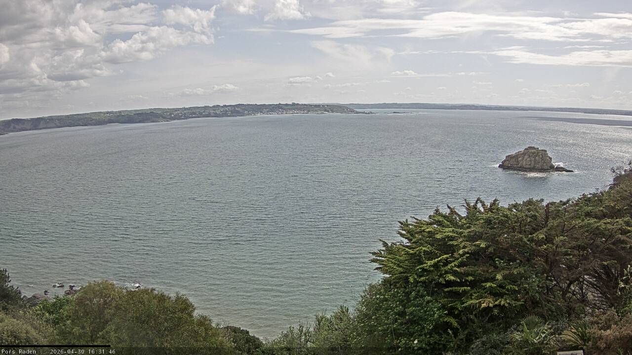 Vue mer en direct de la station
