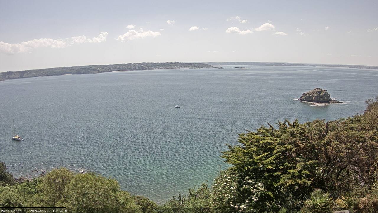 Vue mer en direct de la station