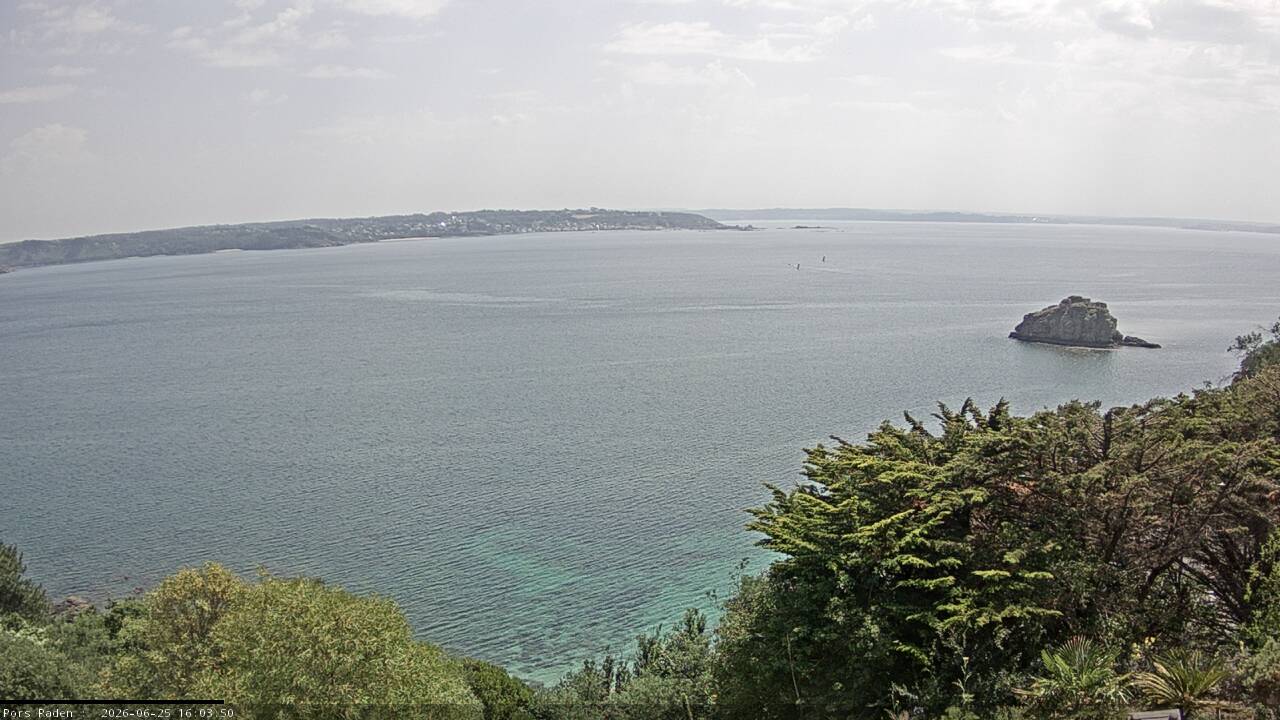 Vue mer en direct de la station