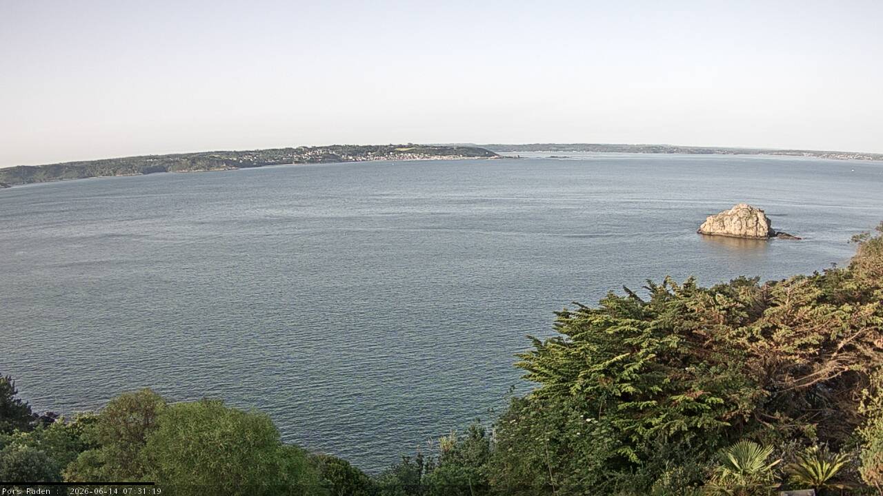 Vue mer en direct de la station