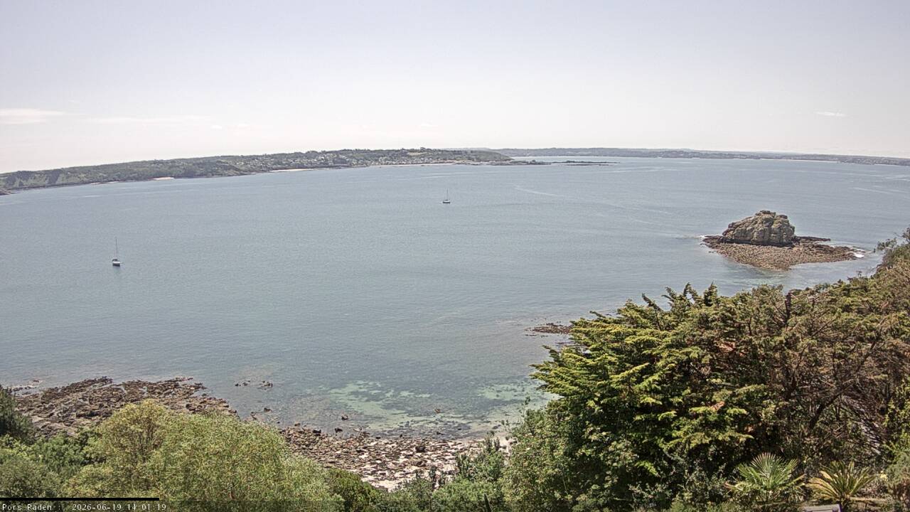 Vue mer en direct de la station