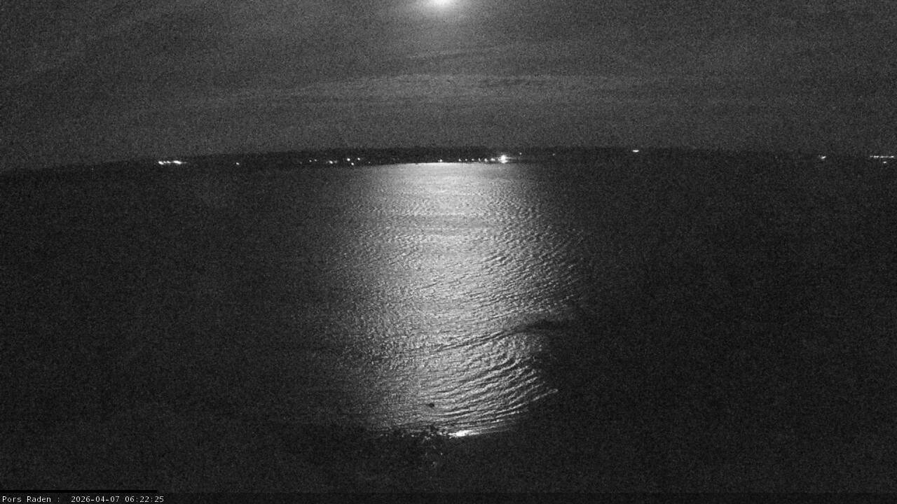 Vue mer en direct de la station