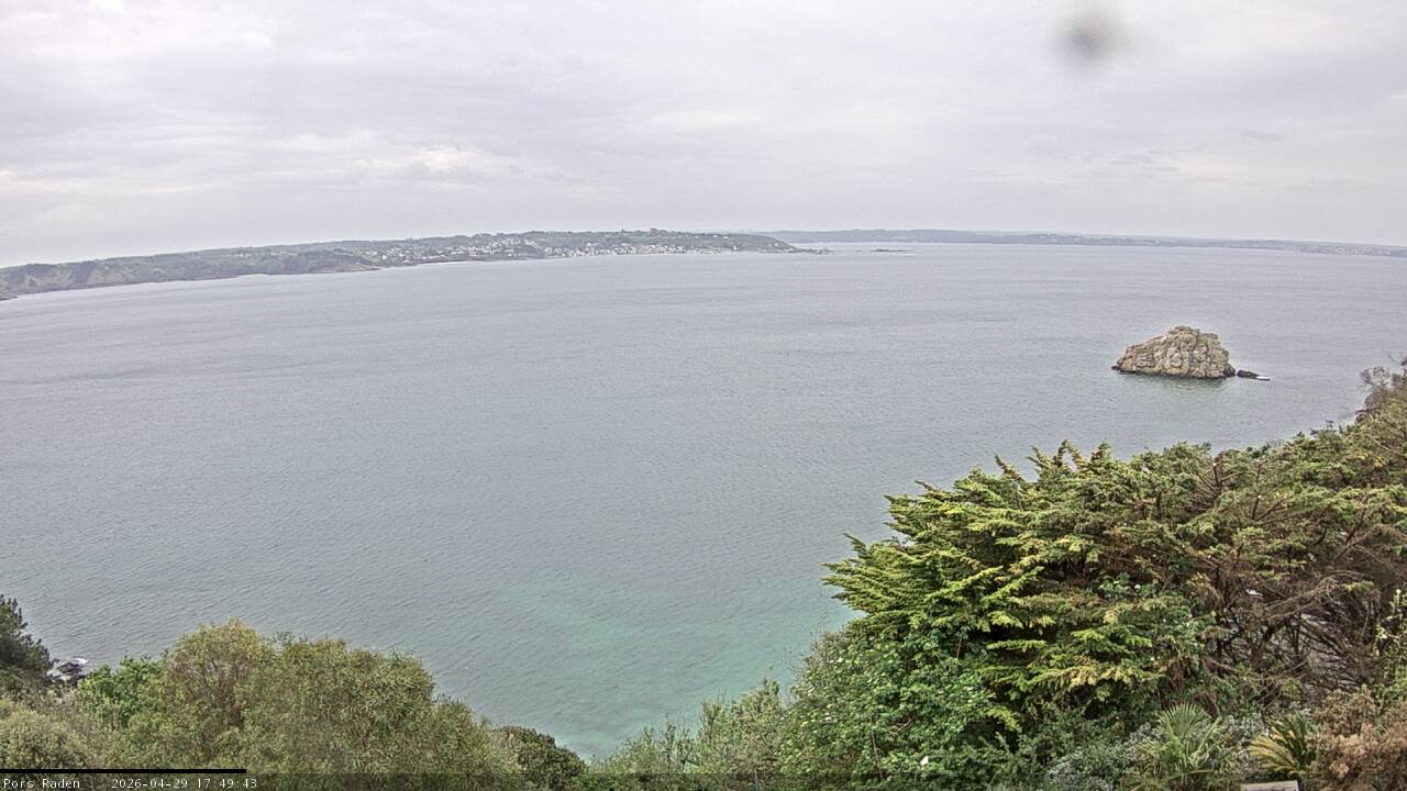 Vue mer en direct de la station
