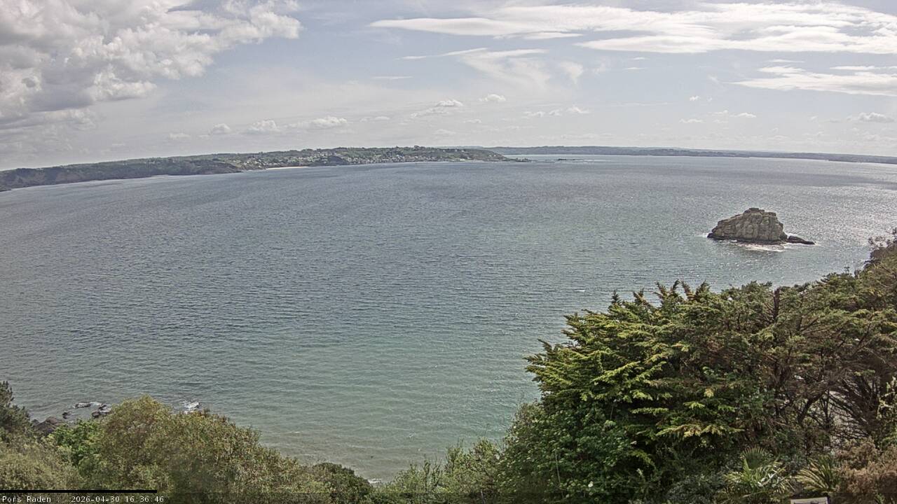 Vue mer en direct de la station