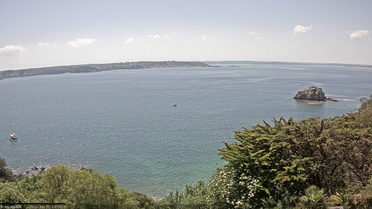 Vue mer en direct de la station