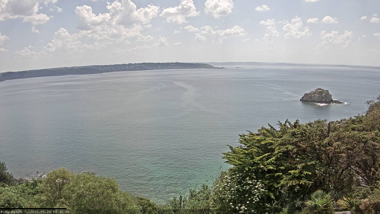 Vue mer en direct de la station