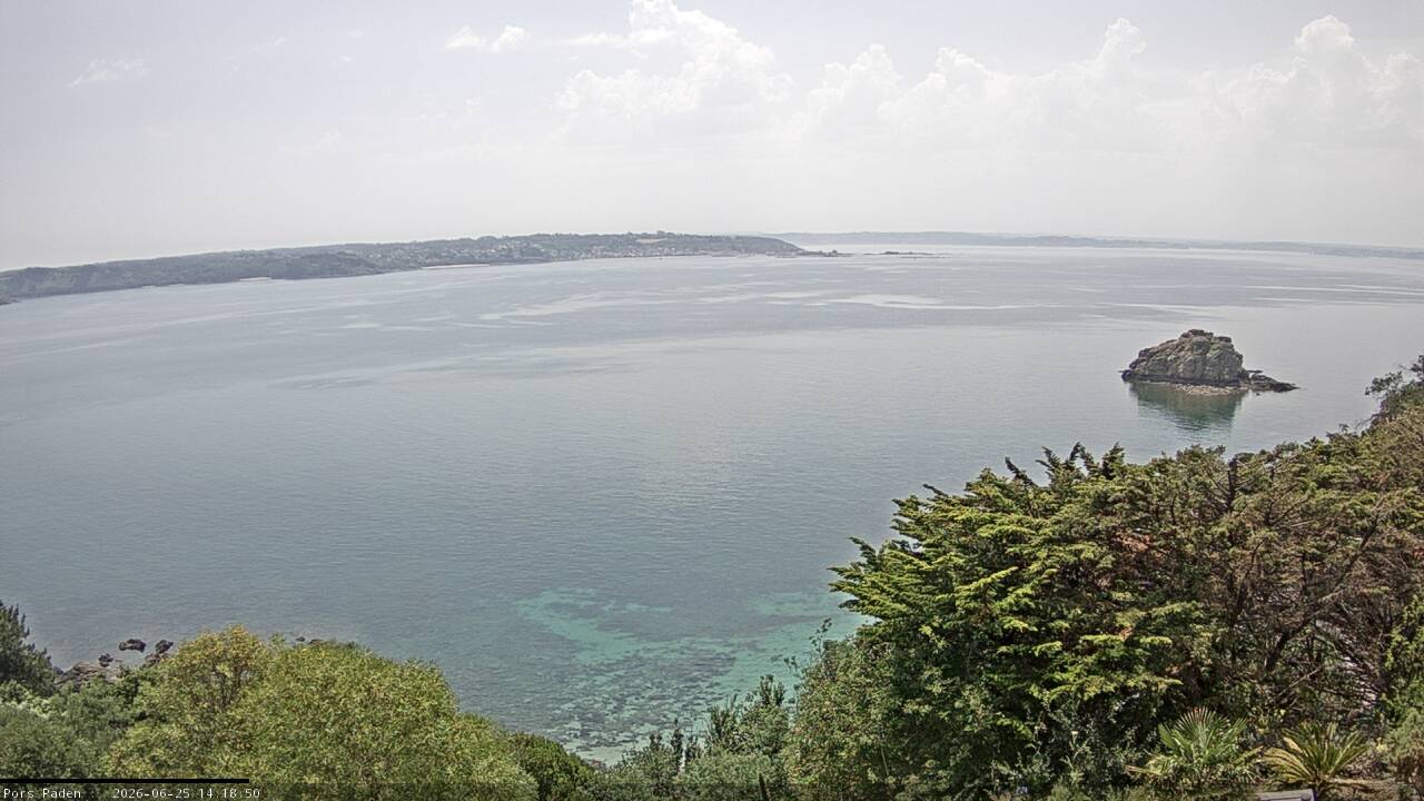 Vue mer en direct de la station