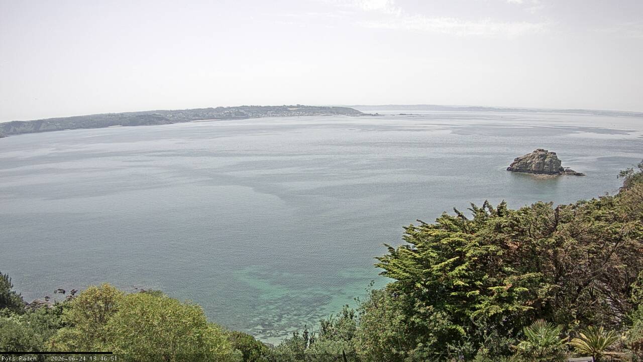 Vue mer en direct de la station