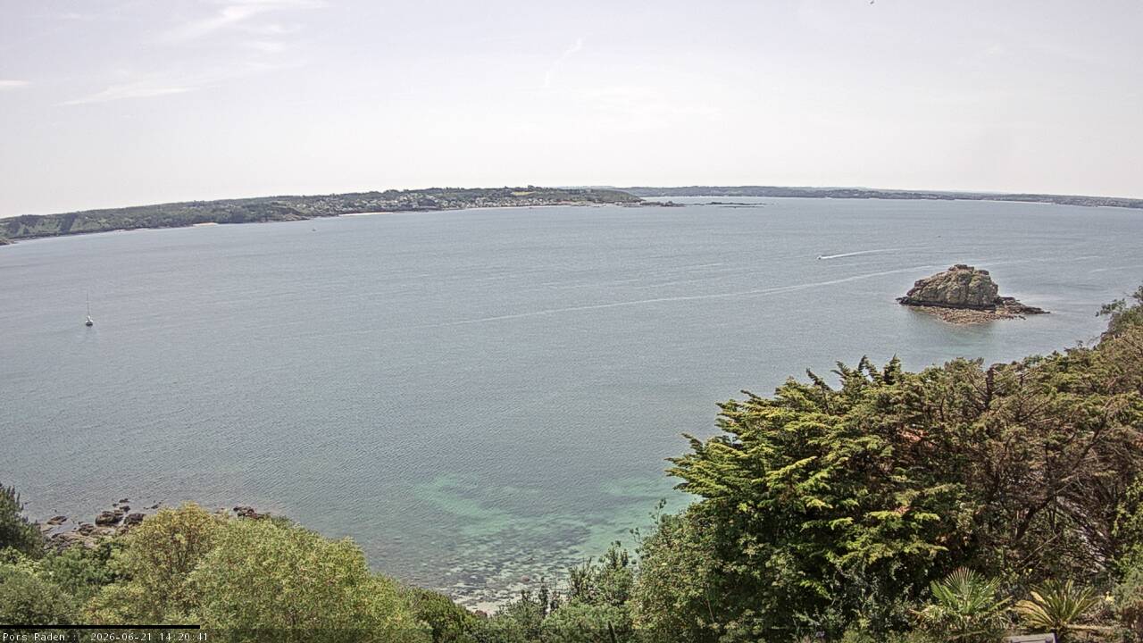 Vue mer en direct de la station