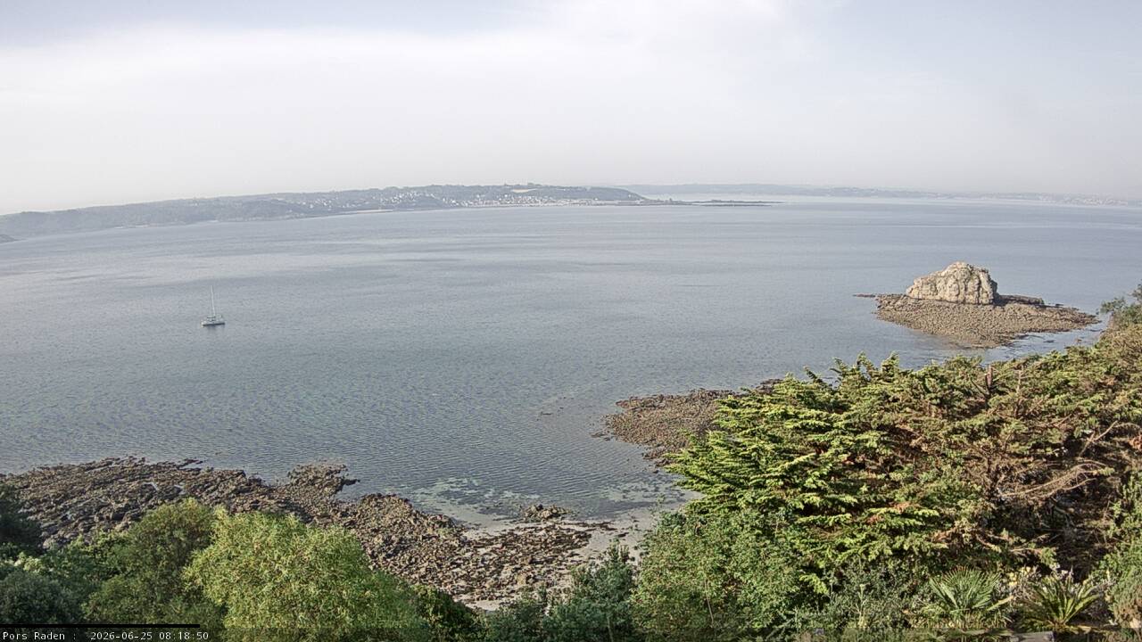 Vue mer en direct de la station